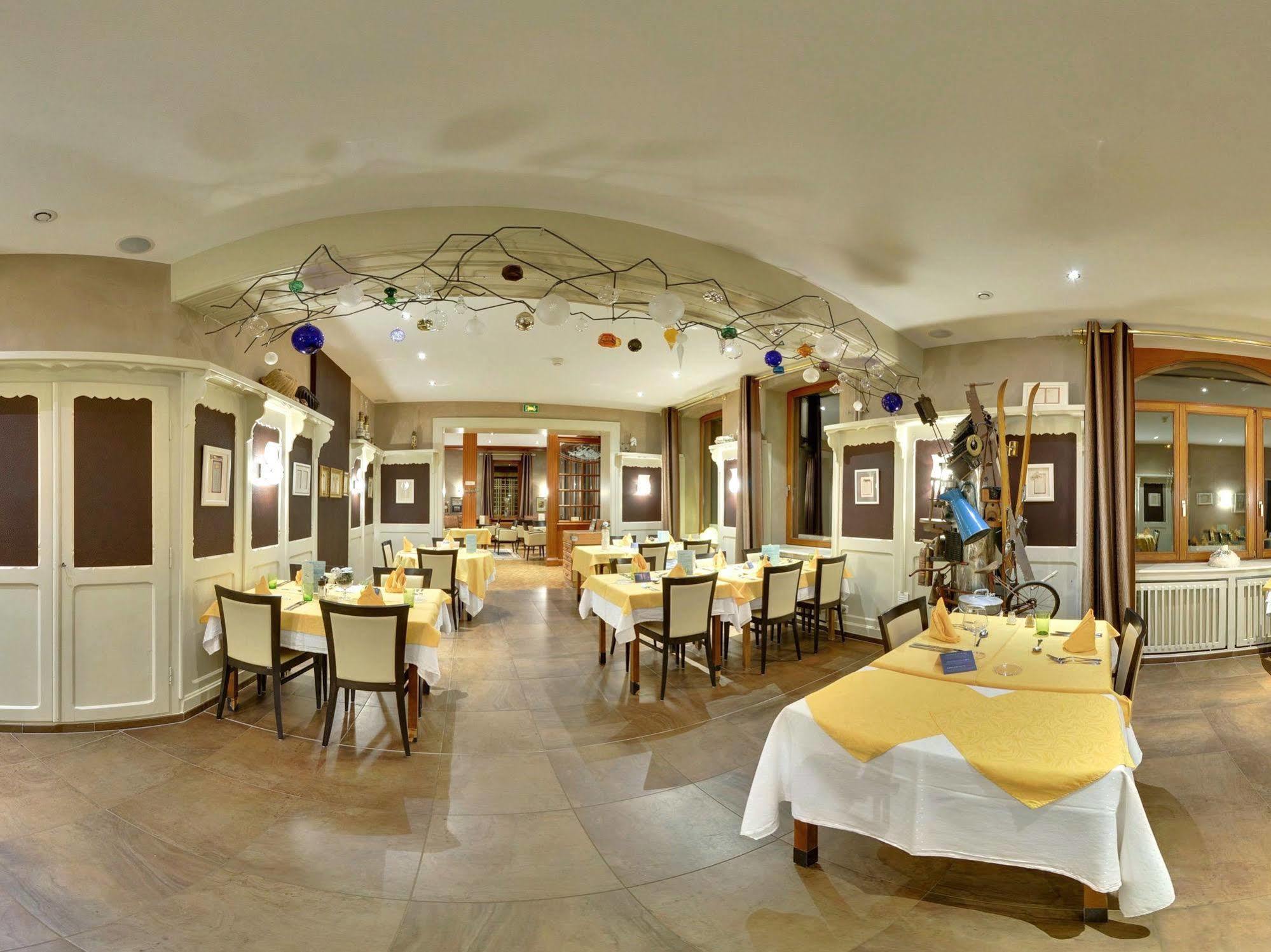 Auberge Des Mesanges Meisenthal Buitenkant foto